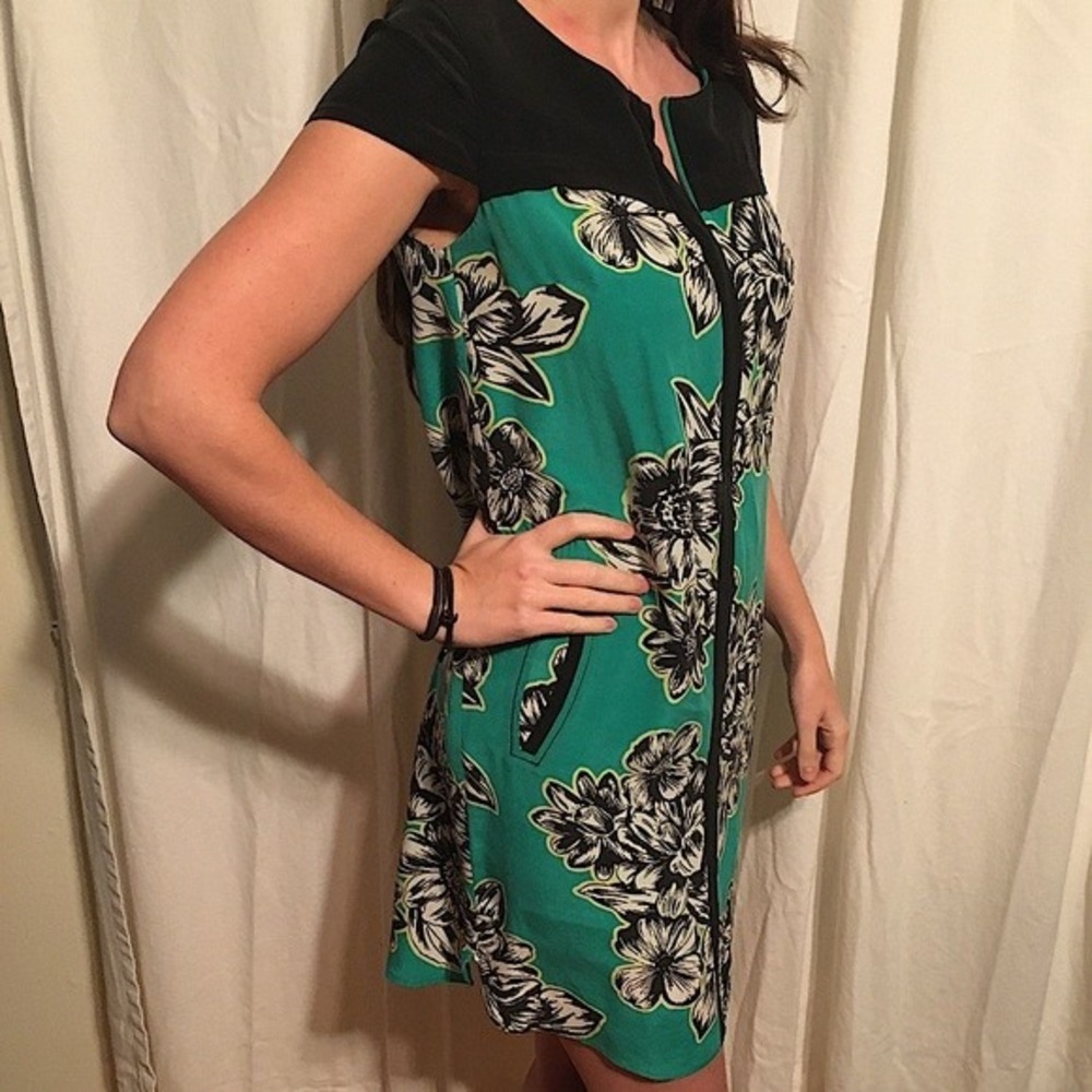 Maeve Anthropologie Green Floral Silk Shift Dress Black Yoke Pockets Size 4 NWOT - Picture 2 of 11